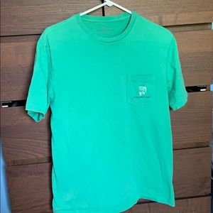 Vineyard Vines🐳 t-shirt Size: S
